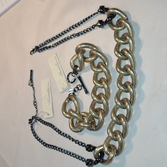 Women's Kenneth Cole New York Necklace and Bracelet NWT